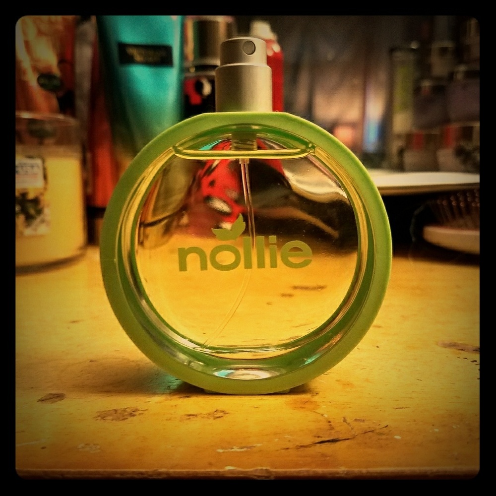 Nollie perfume
